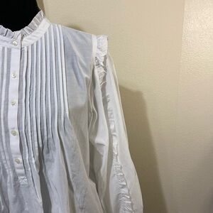 Ann Taylor pleated white blouse with ruffles